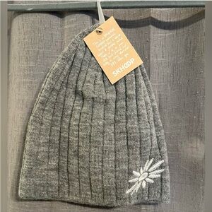 Skhoop Original Beanie, NWT